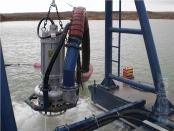 Suku Cadang Harga Wajar Kapasitas Besar Pompa Pengerukan Pasir Hidrolik Submersible Dengan Dua Pemotong